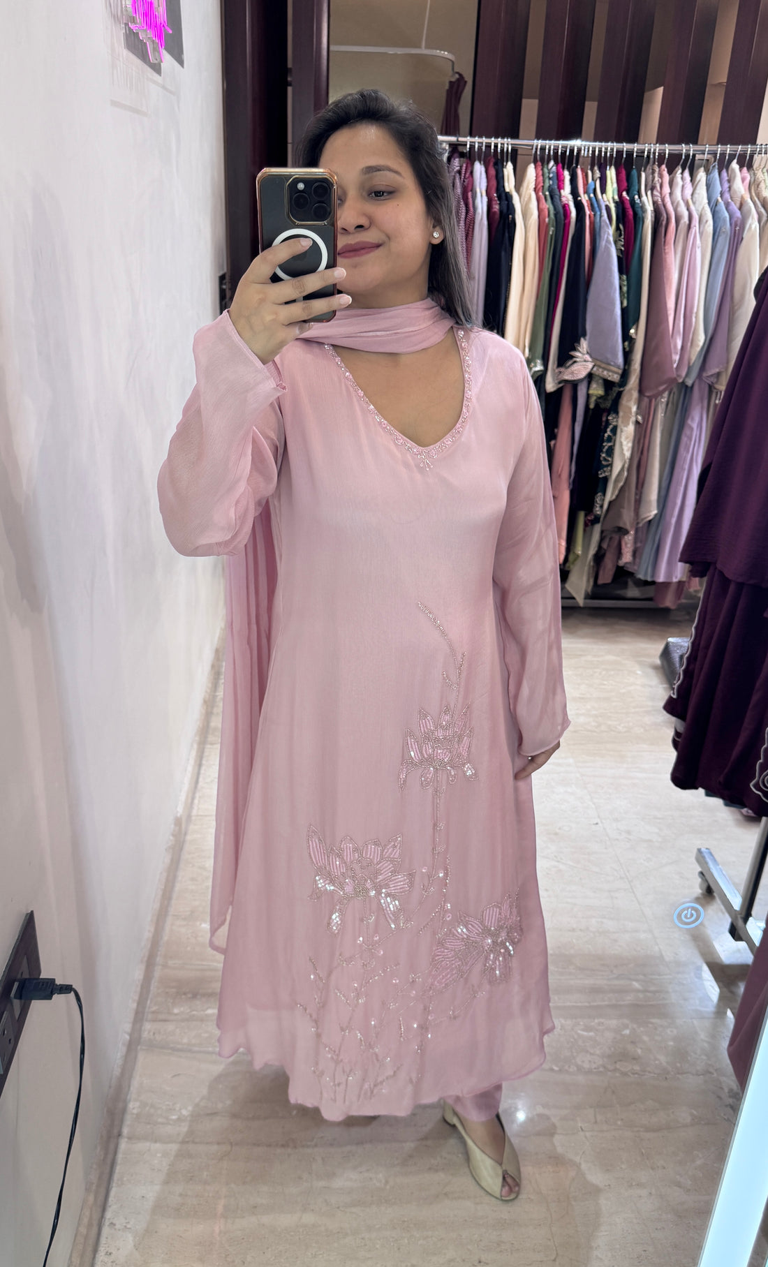 Amari Anarkali
