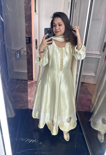 Sarika tissue Anarkali