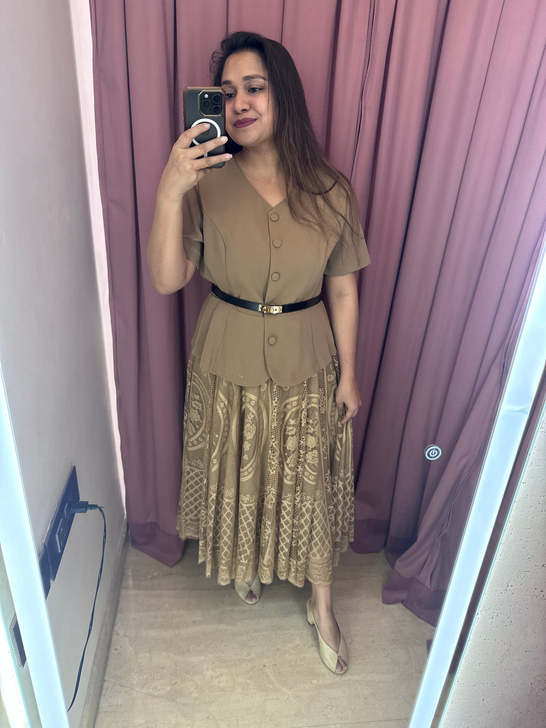 Kimaya skirt top