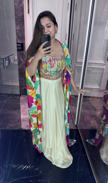 Multicolour cape skirt set