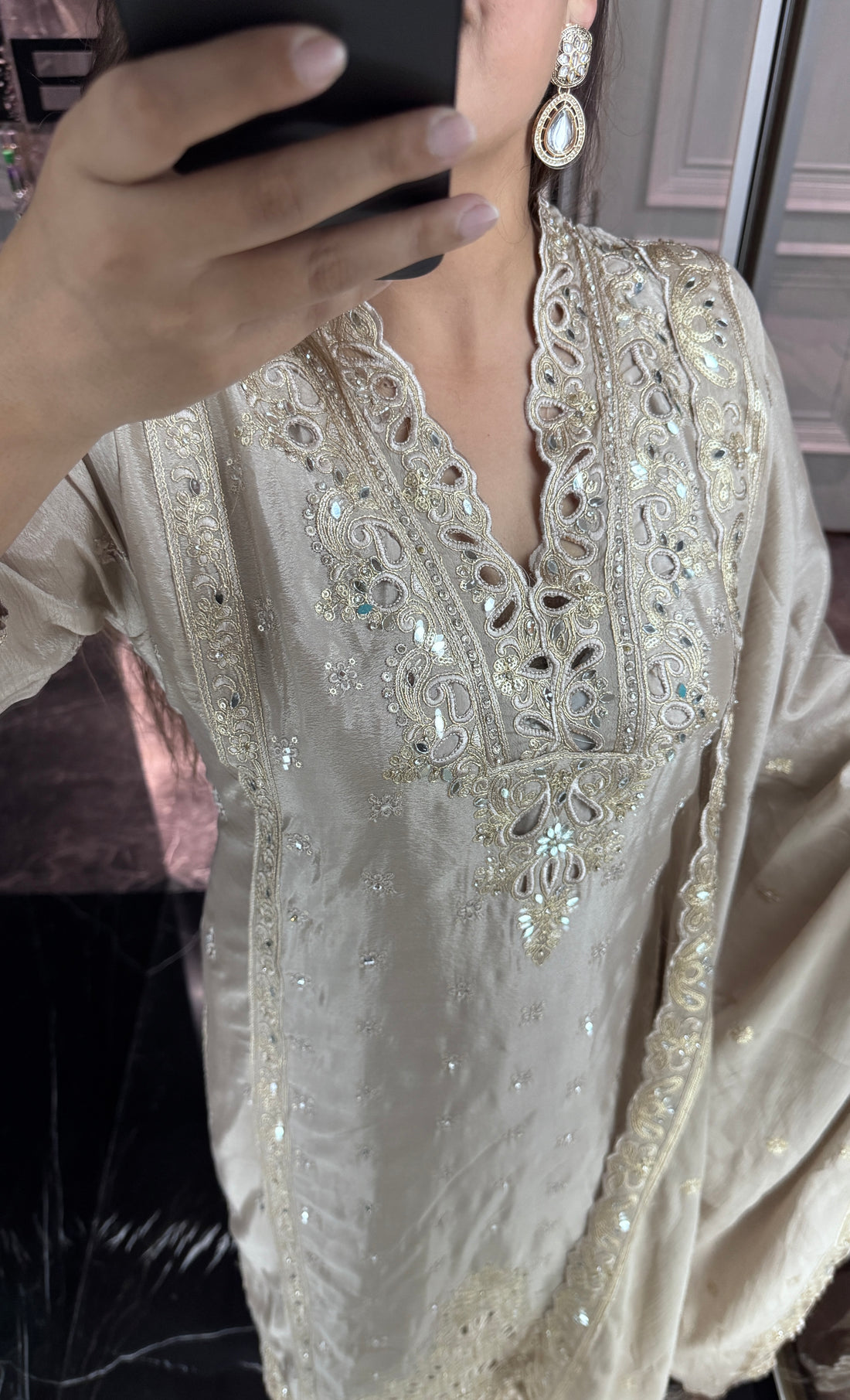 Chinon pakistani suit - Champagne