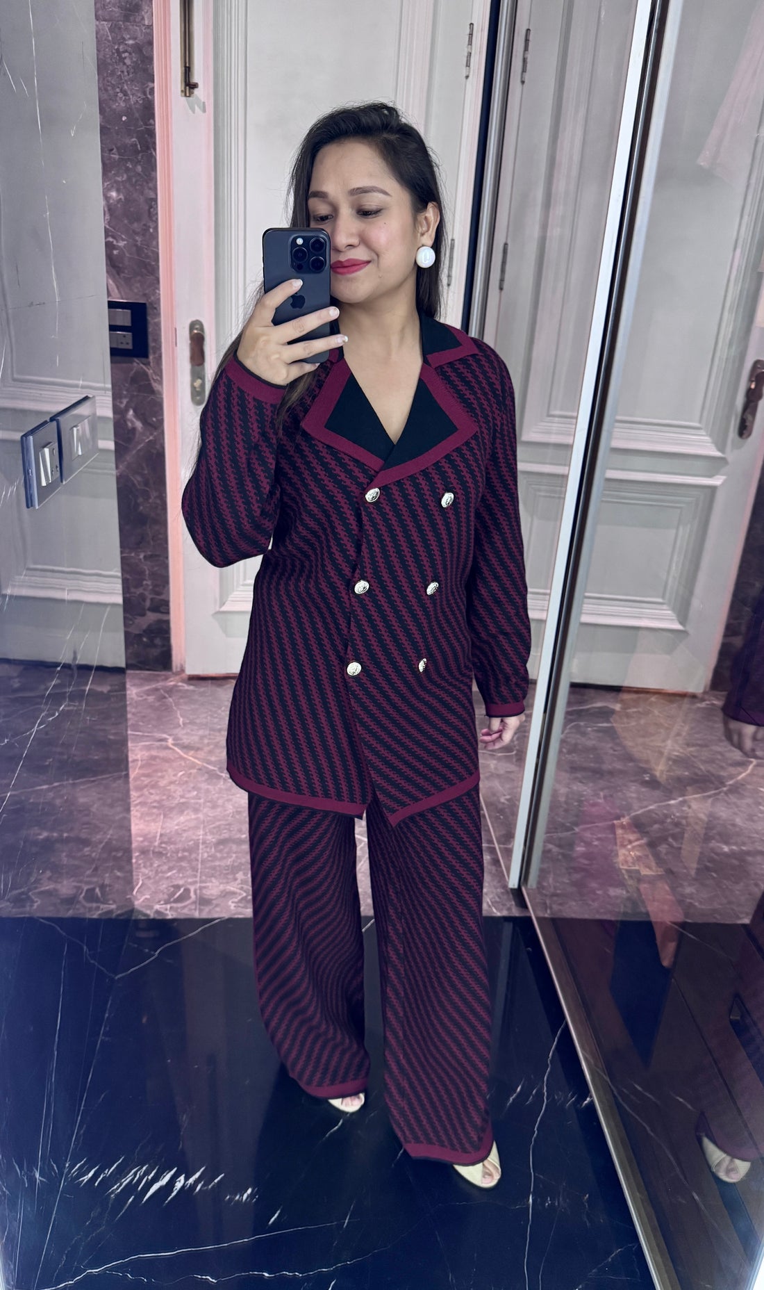 Geometric knitted blazer set