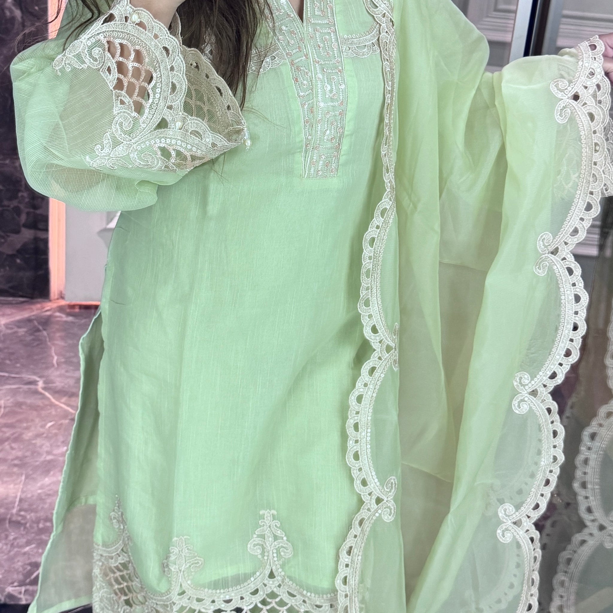 Doria pakistani suit - Green