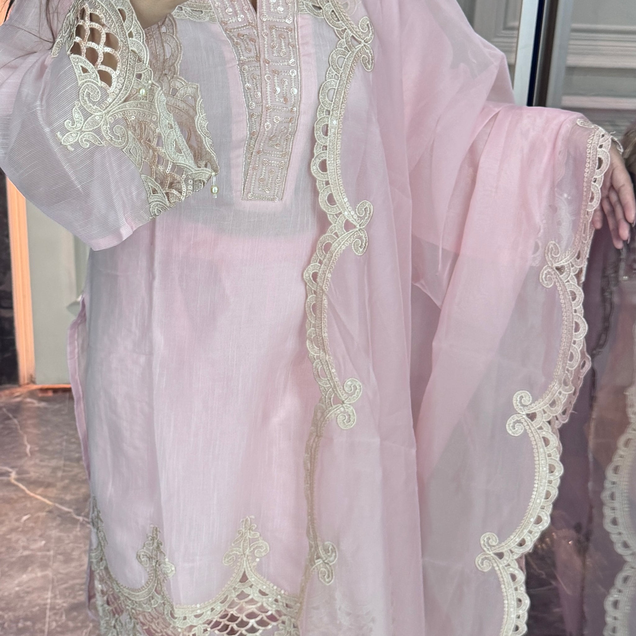 Doria pakistani suit - pink